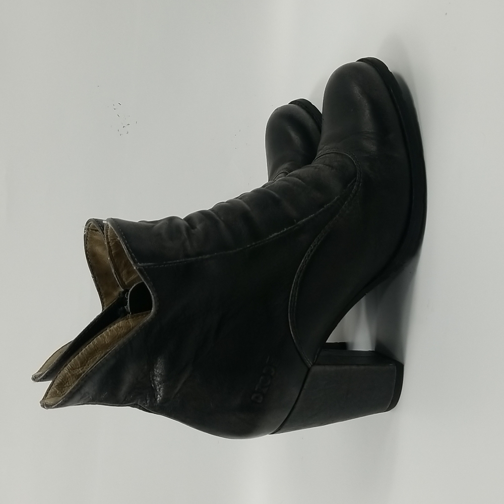 Dkode Distressed Heel Booties Size 38 Made in Portugal